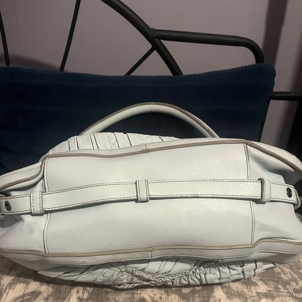 Burberry Ruffle Hobo Bag - Picture 4 of 17